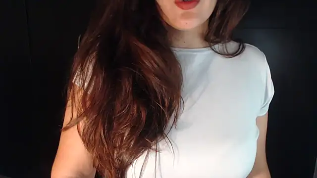 Snapshot of AdharaLujan chatting on February 12, 2026, 3:28 am AdharaLujan online show from February 12, 2026, 3:28 am