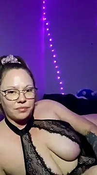 MissyLovexxx online show from December 4, 2024, 11:08 pm