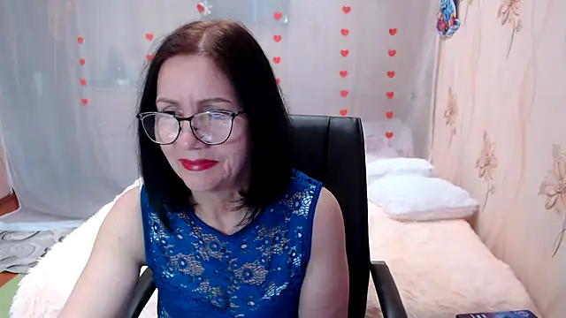 Snapshot of OlgaHottie chatting on March 3, 2025, 8:30 am OlgaHottie online show from March 3, 2025, 8:30 am