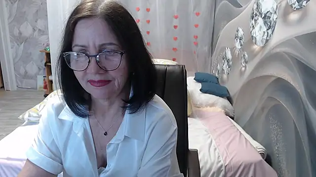 Snapshot of OlgaHottie chatting on February 6, 2026, 11:34 pm OlgaHottie online show from February 6, 2026, 11:34 pm