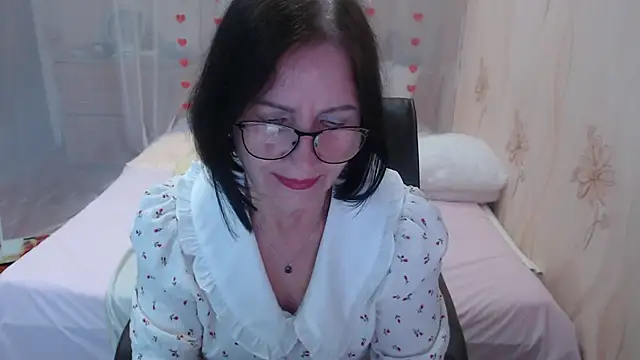 Snapshot of OlgaHottie chatting on October 9, 2025, 11:49 pm OlgaHottie online show from October 9, 2025, 11:49 pm