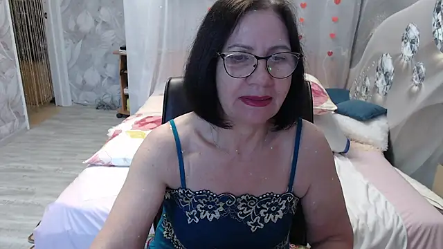 OlgaHottie online show from April 13, 2026, 11:42 pm