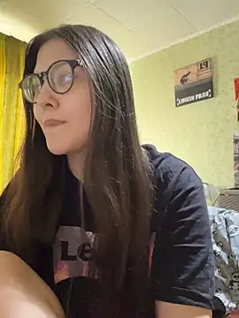 Snapshot of Prudie_Gabriella chatting on April 3, 2026, 7:15 am Prudie Gabriella online show from April 3, 2026, 7:15 am