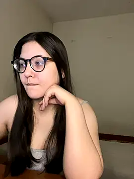 Snapshot of Prudie_Gabriella chatting on November 11, 2025, 11:38 am Prudie Gabriella online show from November 11, 2025, 11:38 am