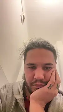 Snapshot of bananahot31 chatting on November 1, 2025, 3:39 pm bananahot31 online show from November 1, 2025, 3:39 pm