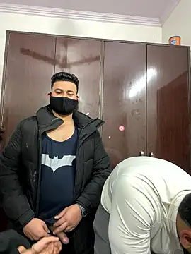 Snapshot of John_desihunk chatting on January 13, 2026, 9:35 am John desihunk online show from January 13, 2026, 9:35 am