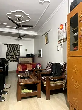 Snapshot of John_desihunk chatting on November 11, 2025, 6:14 pm John desihunk online show from November 11, 2025, 6:14 pm