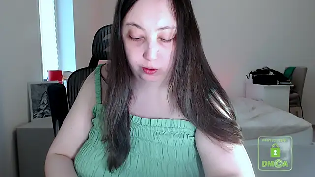 Snapshot of cute_and_hot chatting on April 25, 2026, 2:03 pm cute and hot online show from April 25, 2026, 2:03 pm