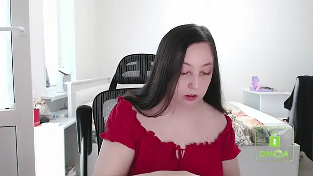 Snapshot of cute_and_hot chatting on October 9, 2025, 9:43 am cute and hot online show from October 9, 2025, 9:43 am