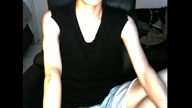 Snapshot of Ray175oo chatting on November 17, 2025, 5:39 pm Ray175oo online show from November 17, 2025, 5:39 pm