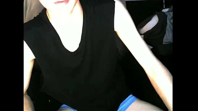 Snapshot of Ray175oo chatting on November 10, 2025, 5:29 pm Ray175oo online show from November 10, 2025, 5:29 pm