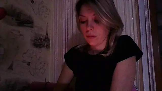 Snapshot of VelvetLove287 chatting on March 7, 2025, 7:38 pm VelvetLove287 online show from March 7, 2025, 7:38 pm
