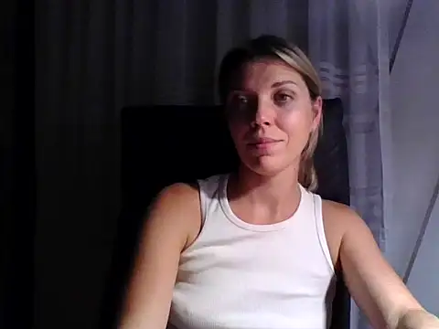 Snapshot of VelvetLove287 chatting on September 22, 2025, 6:58 pm VelvetLove287 online show from September 22, 2025, 6:58 pm