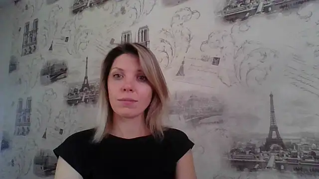 Snapshot of VelvetLove287 chatting on February 8, 2025, 1:44 pm VelvetLove287 online show from February 8, 2025, 1:44 pm