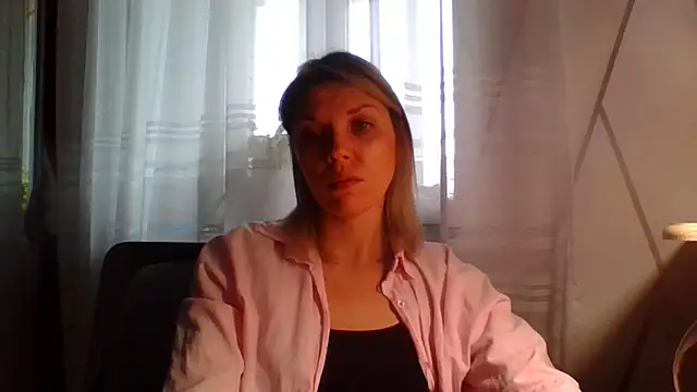 Snapshot of VelvetLove287 chatting on February 11, 2025, 8:15 am VelvetLove287 online show from February 11, 2025, 8:15 am
