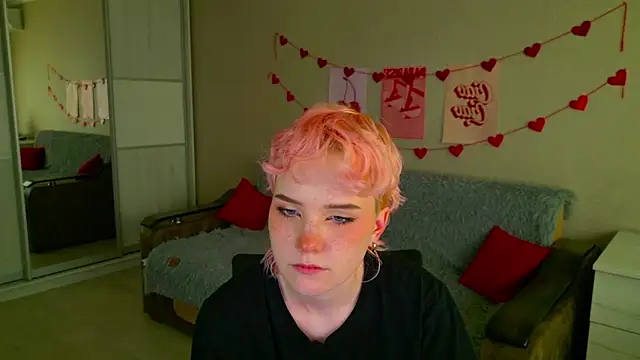 Snapshot of School_Love chatting on September 29, 2025, 11:05 am School Love online show from September 29, 2025, 11:05 am