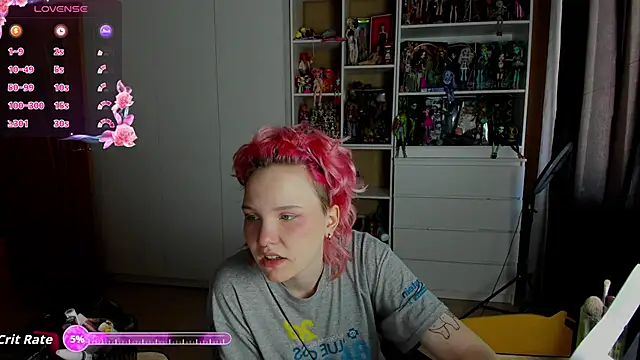 School Love online show from May 18, 2026, 7:02 am