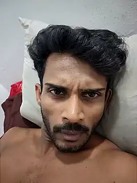 JOHN LEE DEREK online show from April 19, 2026, 6:32 pm