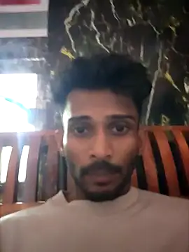 JOHN LEE DEREK online show from April 29, 2026, 9:13 am