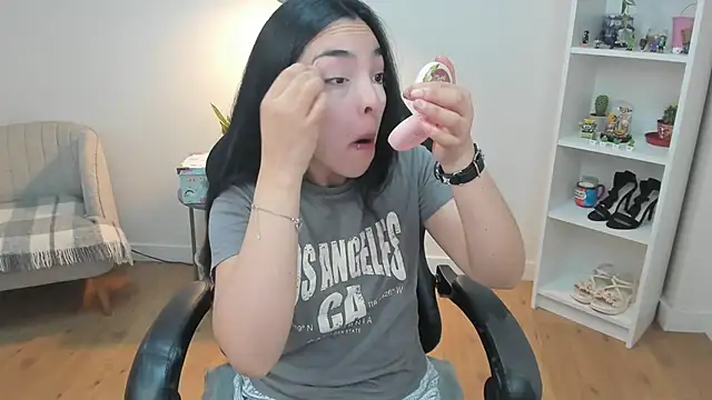  BellaEvans  online show from March 3, 2026, 5:47 am