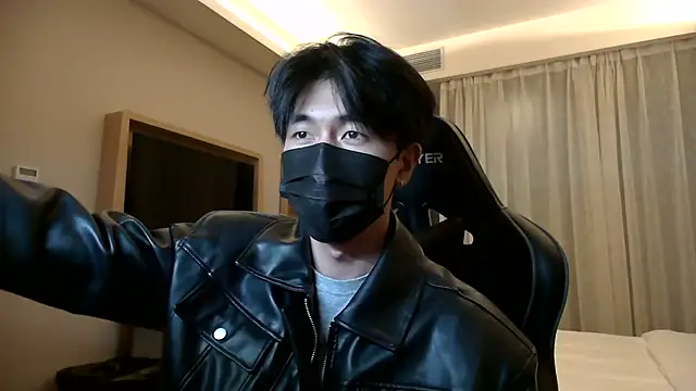 Snapshot of wuzhimao0207 chatting on July 18, 2026, 2:47 pm wuzhimao0207 online show from July 18, 2026, 2:47 pm