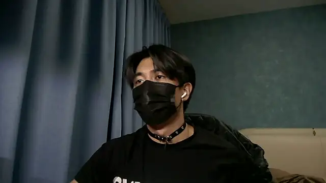 Snapshot of wuzhimao0207 chatting on June 19, 2026, 11:49 am wuzhimao0207 online show from June 19, 2026, 11:49 am