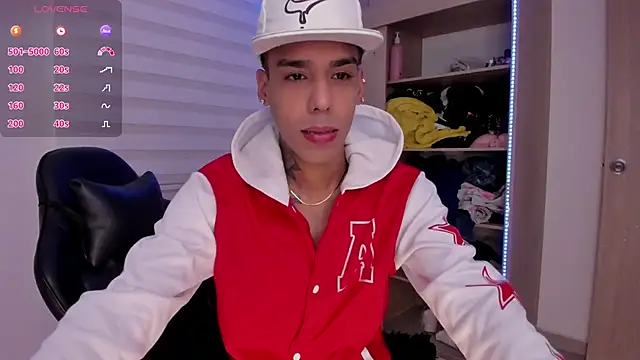 aldrinwhite online show from March 21, 2025, 11:12 am