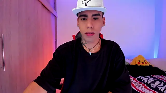 aldrinwhite online show from February 16, 2026, 5:33 pm