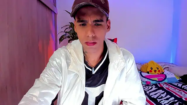 Snapshot of aldrinwhite chatting on March 27, 2026, 6:53 pm aldrinwhite online show from March 27, 2026, 6:53 pm