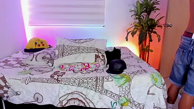 aldrinwhite online show from September 28, 2025, 5:42 pm