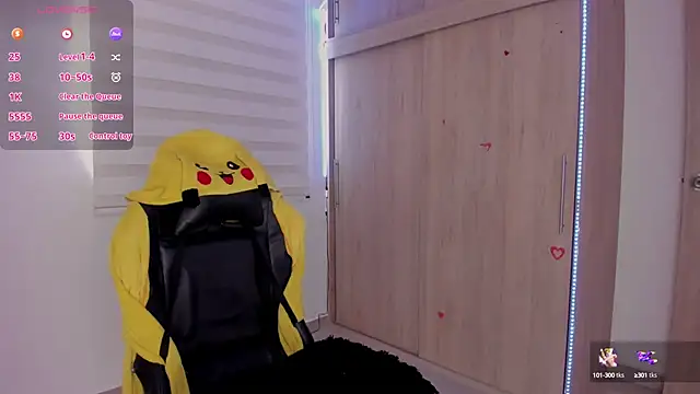 aldrinwhite online show from March 19, 2025, 2:13 pm