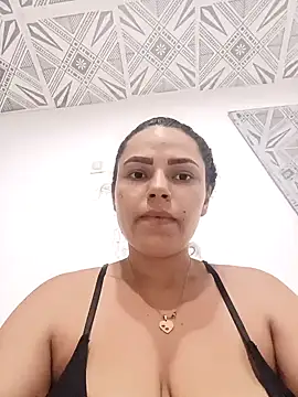 Mommy-Hot online show from March 20, 2025, 8:40 pm