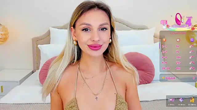 Snapshot of MissLoou chatting on November 25, 2025, 6:14 am MissLoou online show from November 25, 2025, 6:14 am