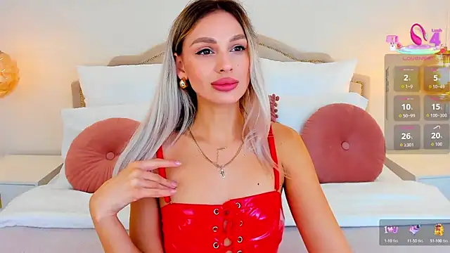 Snapshot of MissLoou chatting on October 27, 2025, 6:14 am MissLoou online show from October 27, 2025, 6:14 am