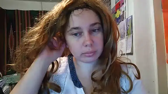 Cora Maro online show from September 20, 2025, 12:21 pm