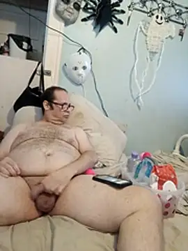 fastesttongue1680 online show from April 6, 2026, 6:31 pm