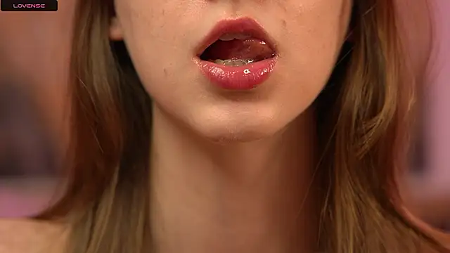 PrincessMononokee online show from March 1, 2026, 9:09 am