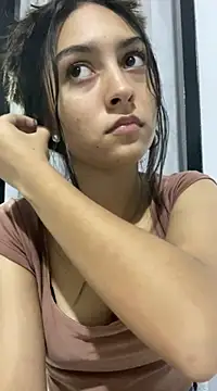 Emelie Ch1 online show from March 6, 2025, 2:19 am