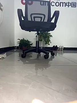 Snapshot of AHL756 chatting on November 3, 2025, 1:11 am AHL756 online show from November 3, 2025, 1:11 am