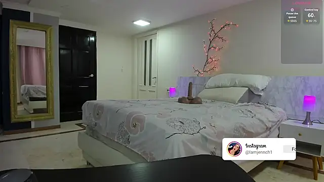 charolbruce 1 online show from January 16, 2026, 12:20 pm