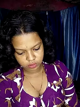 IAMNOTI online show from October 10, 2025, 5:47 pm