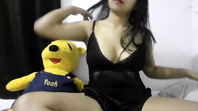 Snapshot of DakotaHoland chatting on April 14, 2026, 10:26 pm DakotaHoland online show from April 14, 2026, 10:26 pm