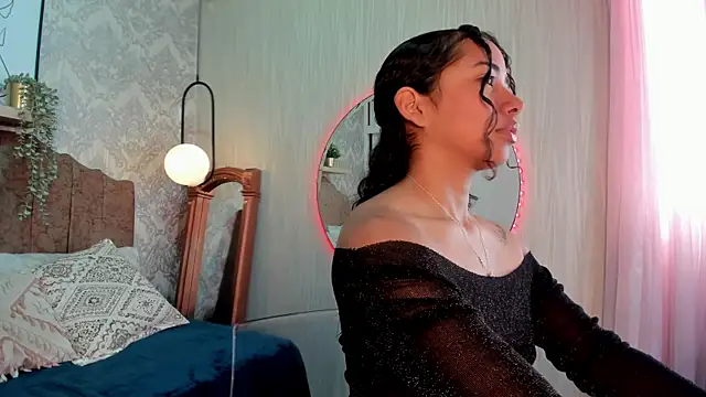 Snapshot of Ammy_nova chatting on November 18, 2025, 7:50 pm Ammy nova online show from November 18, 2025, 7:50 pm