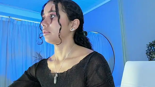 Snapshot of Ammy_nova chatting on October 13, 2025, 12:07 pm Ammy nova online show from October 13, 2025, 12:07 pm