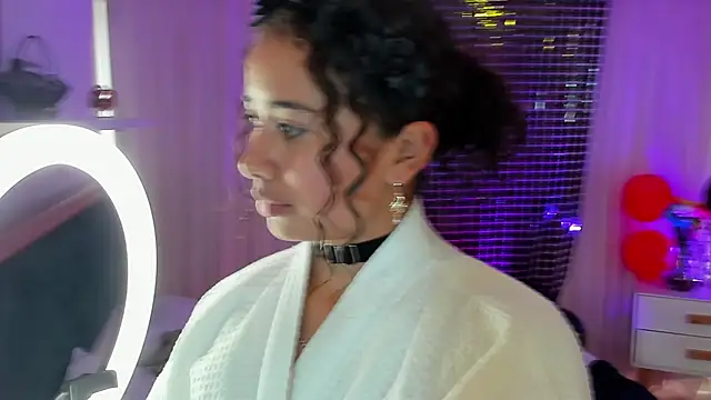 Snapshot of Ammy_nova chatting on May 22, 2026, 8:18 pm Ammy nova online show from May 22, 2026, 8:18 pm