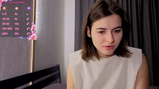 AmiCumOn online show from October 21, 2025, 9:52 am