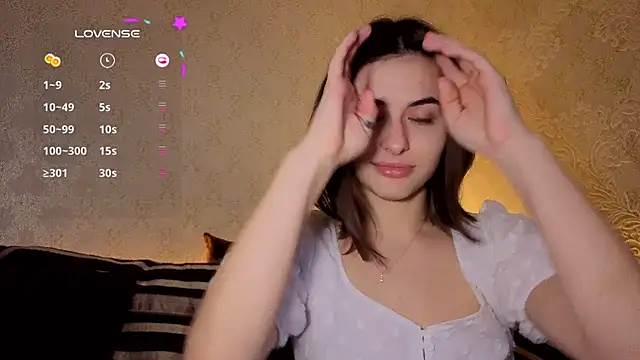 AmiCumOn online show from November 7, 2025, 9:47 am