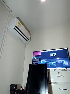 Gaby Vegaa online show from March 10, 2026, 12:31 pm