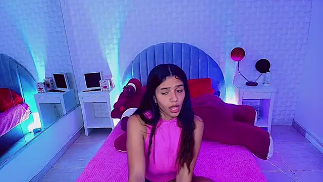 Snapshot of charlotte_0309 chatting on February 3, 2026, 6:40 am charlotte 0309 online show from February 3, 2026, 6:40 am