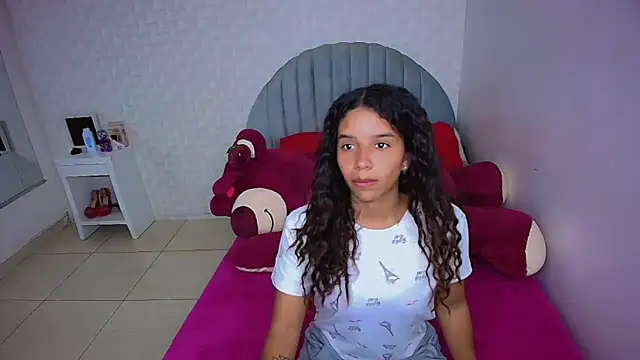 Snapshot of charlotte_0309 chatting on March 12, 2026, 5:39 pm charlotte 0309 online show from March 12, 2026, 5:39 pm